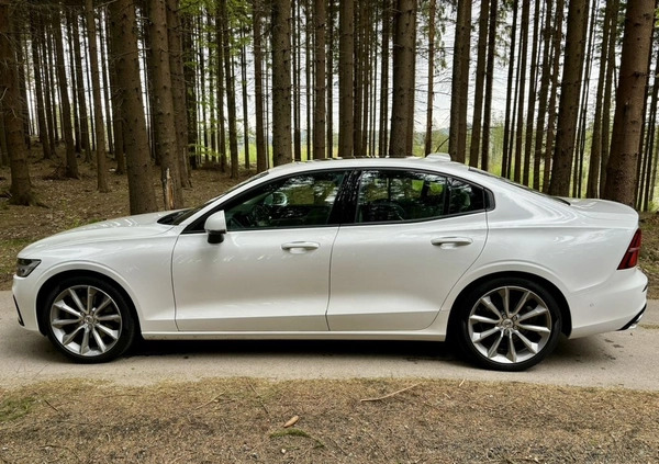 Volvo S60 cena 114500 przebieg: 46000, rok produkcji 2019 z Wisła małe 254